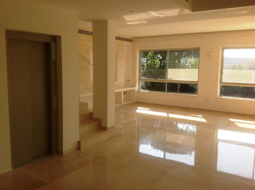 2 New Homes in Raanana